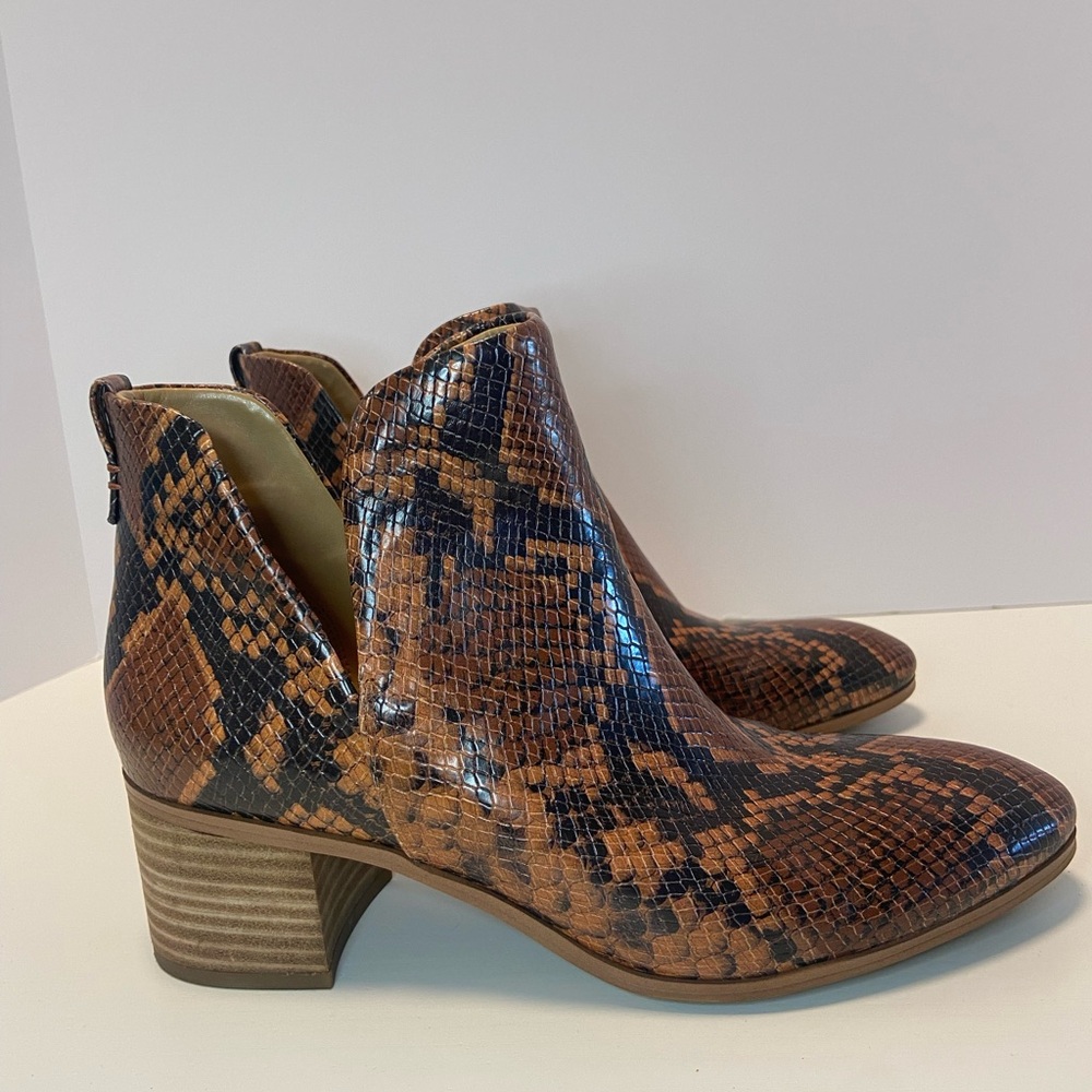 Snakeskin Patterned Ankle Boots